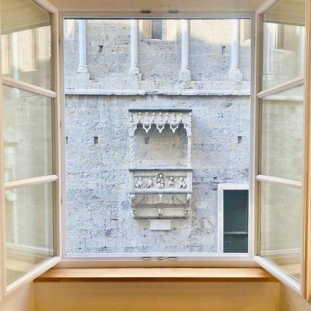 Amazing San Lorenzo 19, Rolli Palace Unesco - Stunning View Overlooking The Cathedral - Free Private Parking- Génova Exterior foto